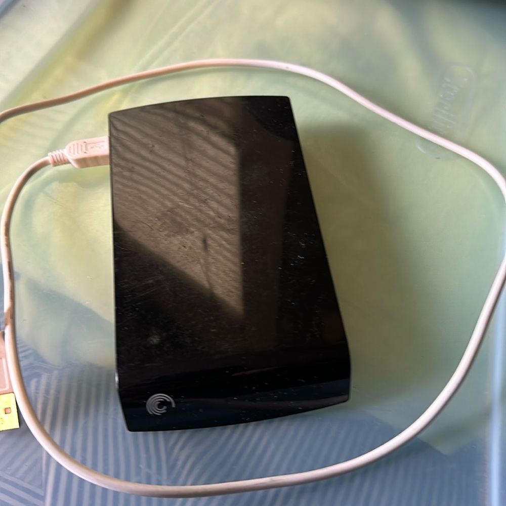 Seagate external drive - 500 GB